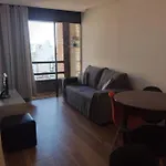 Apartamento Bem Localizado Em Pinheiros.