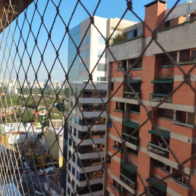 Bem Localizado Em Pinheiros. Apartment Sao Paulo